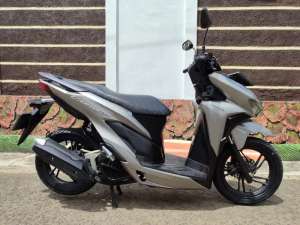 Jual bekas VARIO 1502021 MULUS TERAWAT KM LOW BE Kodya Pajak Baru CASHKREDIT,lokasi di Bandar Lampung Kota