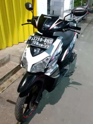 Jual bekas Vario karbu tahun 2011,lokasi di  