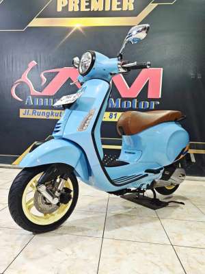Jual bekas Vespa Primavera S 150 ABS TH 2025 dp 7jt an anugerah motor rungkut,lokasi di  