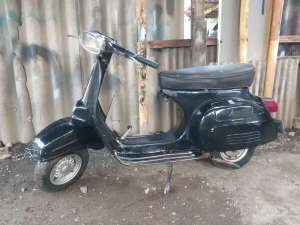 Jual bekas Vespa super 1976,lokasi di  