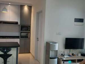 WTS RUMAH SEMI FURNISHED HADAP UTARA CLUSTER ROSSINI GADING SERPONG, TANGERANG lokasi di Tangerang Kab., tersedia melalui melalui situs Olx