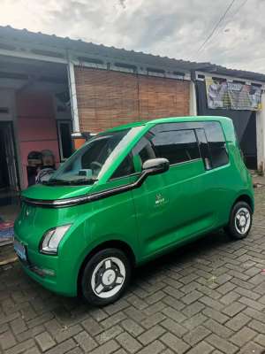 Jual bekas Wuling Air EV 2025 Listrik,lokasi di Semarang Kota