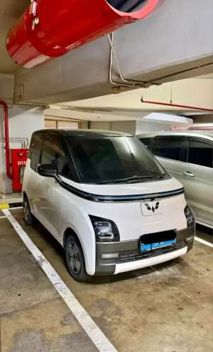 WULING AIR EV LONG RANGE 2022 lokasi di  , tersedia melalui melalui situs Olx