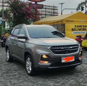 Wuling Almaz Smart Enjoy 2019 - 7 Seater - Full Service RecordPajak lokasi di  , tersedia melalui melalui situs Olx