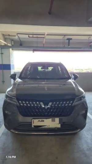 Jual bekas Wuling Alvez 1.5 EX 2022,lokasi di Surabaya Kota