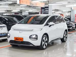 Jual bekas Wuling Cloudpro longe range 2024,lokasi di Jakarta Timur