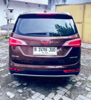 Wuling Cortez Tangan Pertama lokasi di  , tersedia melalui melalui situs Olx