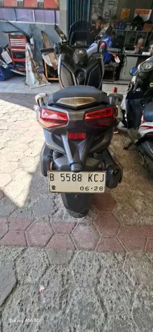Jual bekas Xmax connected 2023,lokasi di Bekasi Kota