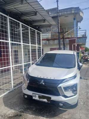 Jual bekas Xpander gls matic,lokasi di Surakarta Kota