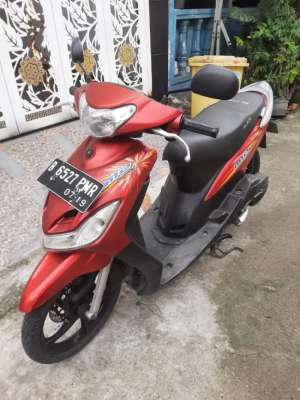 Jual bekas Yamaha Mio 2009 ss lengkap mesin bagus plat B DKI,lokasi di Bekasi Kota