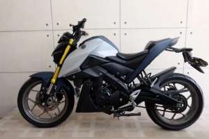 Jual bekas Yamaha Xabre 2018 kondisi bagus,lokasi di  