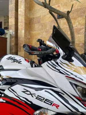 Jual bekas Zx25r limited edisi 2022 ABS,QS,,lokasi di  
