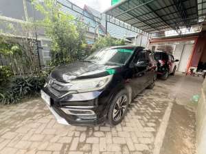 Jual bekas 2015 Honda CRV PRESTIGE RM3 2WD 2.4 RS AT CKD Sunroof,lokasi di Kendari Kota