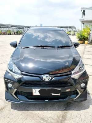 Jual bekas Agya GR Sport 2022 Hitam Matic,lokasi di Jakarta Selatan