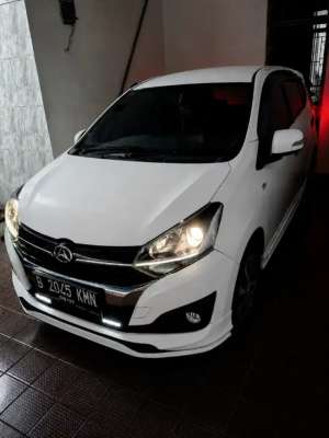 Jual bekas Ayla 2019 1.2 R Deluxe MTTangan 1 Pajak HidupKM 69rb Siap Pakai,lokasi di Bekasi Kota