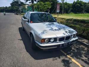 BMW e34 530i 1993 , tersedia melalui melalui situs Olx