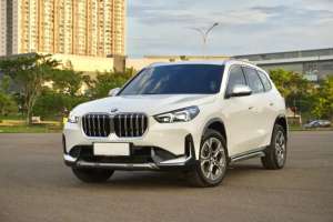 Jual bekas BMW X1 2024 Low KM Tangan Pertama,lokasi di Tangerang Selatan Kota
