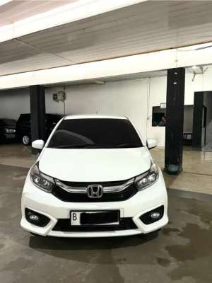Jual bekas Brio E matic 2020 AT istimewa,lokasi di Metro Kota