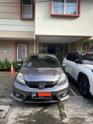 Jual bekas Brio Satya E 2017 Matic,lokasi di Jakarta Selatan