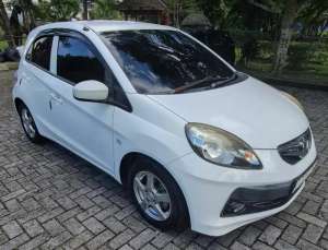 Jual bekas Brio type e automatic 2015 istimewa, KM 88 rb.,lokasi di Balikpapan Kota