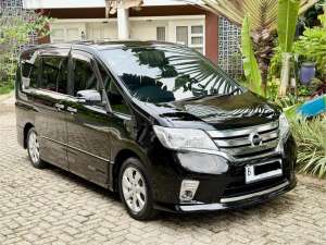 Jual bekas CASH Nissan Serena HWS 2014 AT. Like New,lokasi di Jakarta Selatan