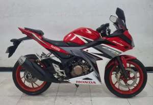 Jual bekas CBR 150 R Tahun 2018,lokasi di Semarang Kota