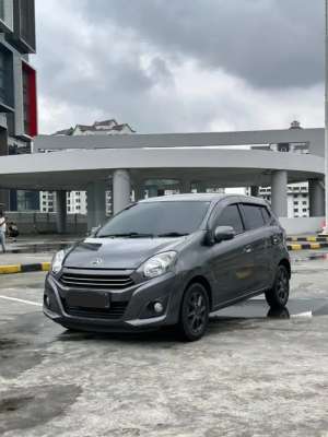Jual bekas DAIHATSU AYLA X 1.0CC 2021 TGN 1 ANTIK,lokasi di Jakarta Pusat