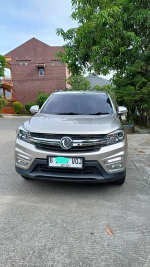 DFSK Glory 560 1.5L Turbo AT , tersedia melalui melalui situs Olx