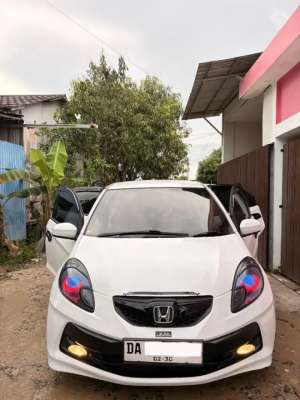 Jual bekas Di Jual Honda Brio Matic 2013,lokasi di Banjarmasin Kota