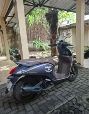 Jual bekas Di jual motor genio 2023,lokasi di Yogyakarta Kota