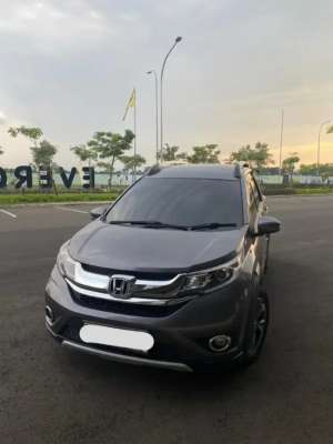 Jual bekas DIJUAL Honda BR-V 20182019-Rp 185.000.000 NEGO,lokasi di Tangerang Kab.
