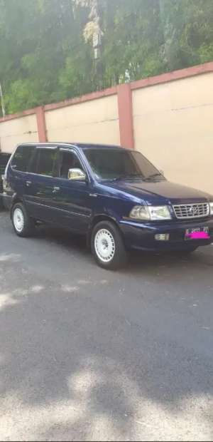 Jual bekas Dijual Mobil Kijang AT Thn 2002,lokasi di Jakarta Selatan