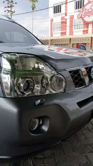 Dijual Nissan Xtrail 2008 , tersedia melalui melalui situs Olx