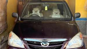 Jual bekas Dijual Xenia thn 2011 km rendah,lokasi di Situbondo Kab.