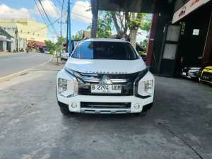 Jual bekas Dp ringan Xpander 1.5 Cross Plus 2020 Automatic AT,lokasi di Banjarmasin Kota