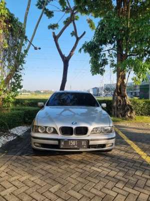 Jual bekas E39 528i e 39 528 i bmw e46 e36,lokasi di Surabaya Kota