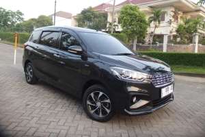 Jual bekas Ertiga Tipe GX Matik 2021 Hitam Dp 40 JT Odo 41 rb an,lokasi di Surabaya Kota
