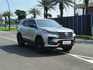 Jual bekas Fortuner GR 2.8 AT 2022,lokasi di Tangerang Kota
