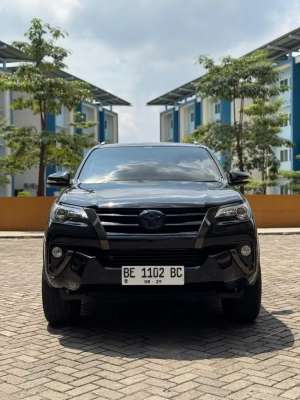 Jual bekas Fortuner VRZ 2016 KM 50rb,lokasi di Bandar Lampung Kota
