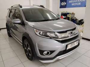 Jual bekas Harga cash Honda BR-V E prestise Automatic 2018 Silver.,lokasi di Jakarta Selatan