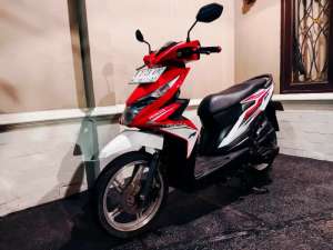 Jual bekas HONDA BEAT ISS ESPBODY, MESIN, RANGKA MULUSHALUSSURAT LENGKAP,lokasi di Jakarta Utara