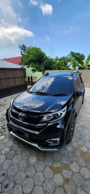 Jual bekas Honda BR-V 2021 Prestige Matic,lokasi di Balikpapan Kota