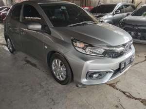 Jual bekas Honda brio E mt manual 2022 istimewa,lokasi di Banjarmasin Kota