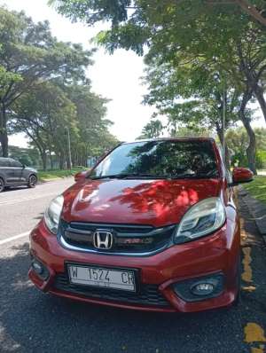 Jual bekas Honda Brio RS manual 2017,lokasi di Surabaya Kota