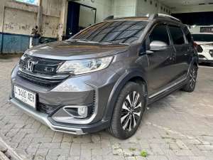 Jual bekas Honda BRV Prestige cvt 2021.Kondisi Sprti BARU,lokasi di Surabaya Kota