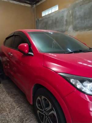 Jual bekas Honda HR-V 2015 Prestige AT Bensin,lokasi di Depok Kota