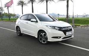 Jual bekas Honda HR-V Prestige 2018 CVT,lokasi di Tangerang Selatan Kota
