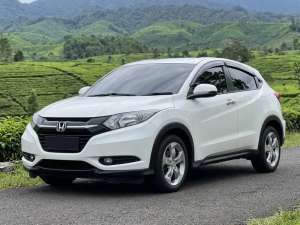 Jual bekas Honda HRV E 1.5 AT Terawat,lokasi di Surabaya Kota