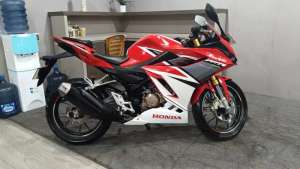 Jual bekas Honda New CBR 150 R 2021,lokasi di Semarang Kota