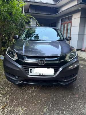 Jual bekas HRV E MATIC HARGA CASH,lokasi di Pati Kab.